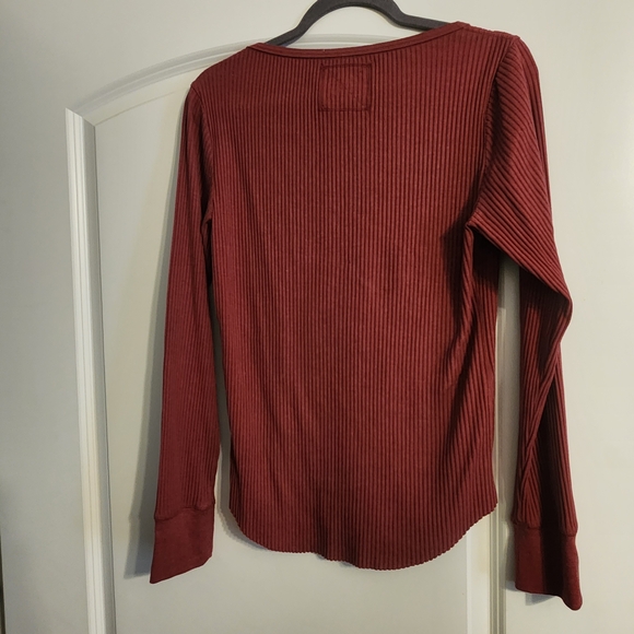 Aerie Ribbed Long Sleeve Henley - Red - Picture 2 of 4